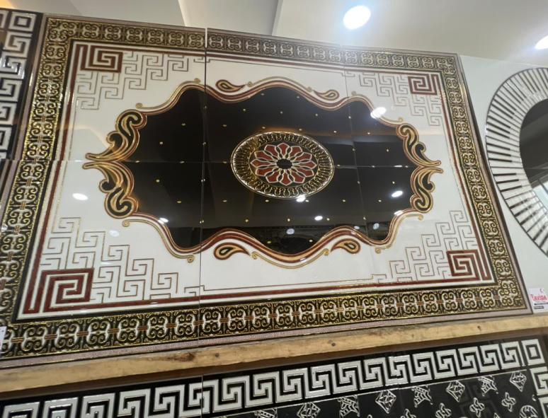 DECORATIVE TILES Photo